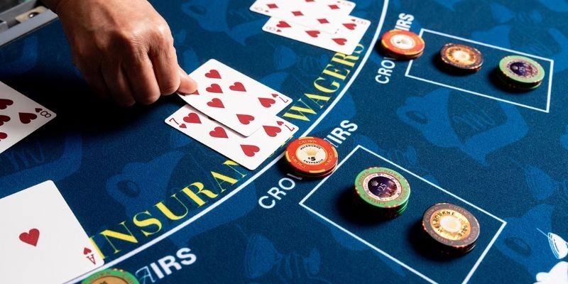 Game bài blackjack online đấu trí cùng Dealer