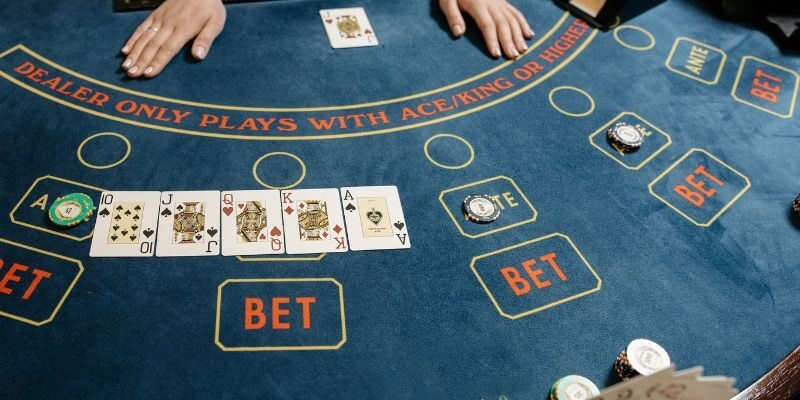 Vận dụng mẹo chơi Blackjack để cải thiện chiến thắng 